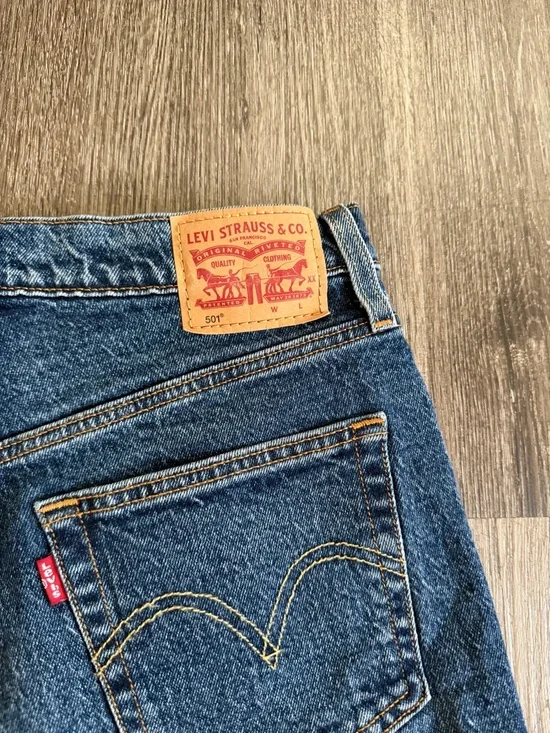 Levi's Dark Blue Distressed Cutoff Denim Shorts - Picture 7 of 7